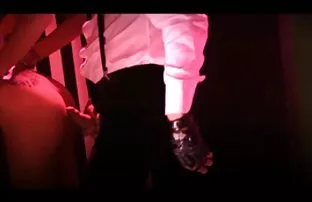 XXX 危険な外のシーンでフェリシアフォックス 女性 えろ